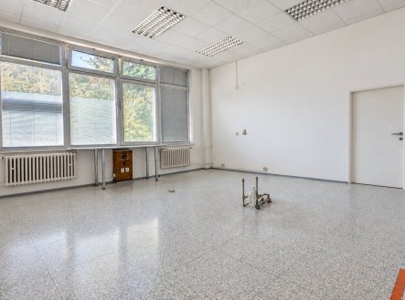 Pronájem kanceláře, 72 m²