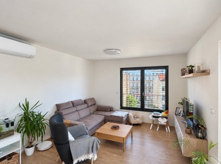 Prodej bytu, 3+kk, 86 m²