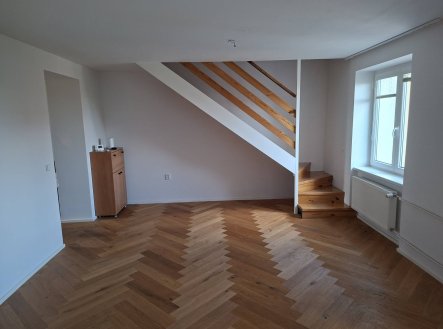Pronájem bytu, 4+1, 140 m²