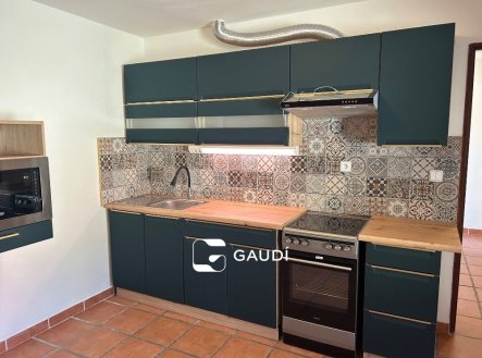 Pronájem bytu, 1+kk, 37 m²