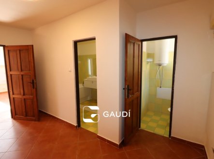 Pronájem bytu, 3+1, 77 m²