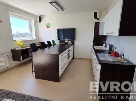 Prodej bytu, 2+kk, 56 m²
