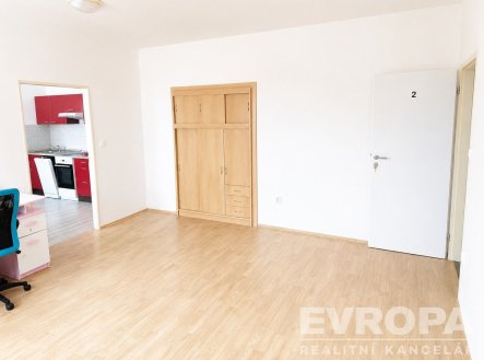 Pronájem bytu, 2+kk, 40 m²