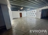 Pronájem obchodní prostory, 58 m²
