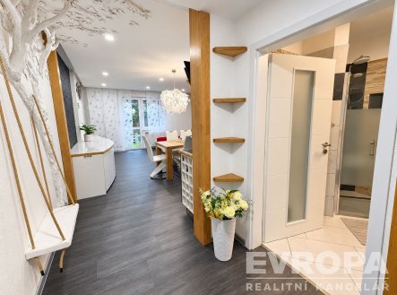 Prodej bytu, 2+kk, 76 m²