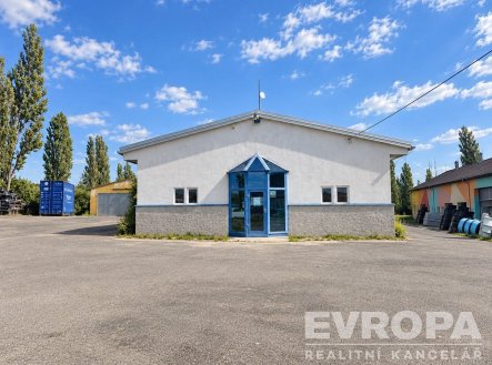 Prodej výrobní prostory, 1 200 m²