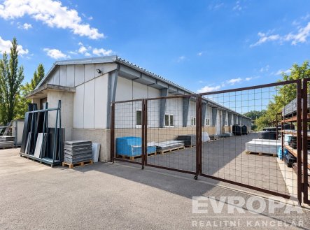Prodej výrobní prostory, 1 200 m²
