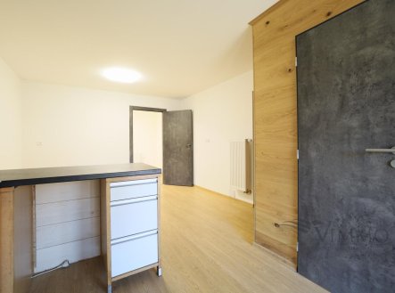Pronájem bytu, 1+1, 27 m²
