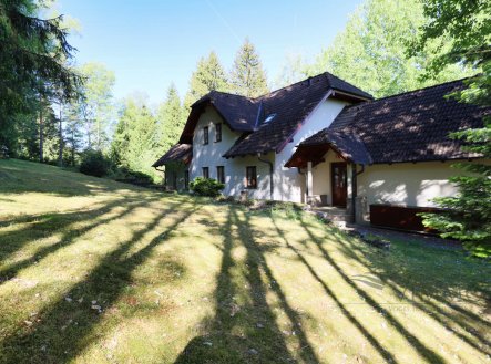 Prodej domu/vily, 298 m²