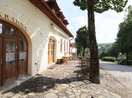 Prodej komerčního objektu, jiný, 435 m²