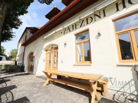 Prodej komerčního objektu, jiný, 435 m²