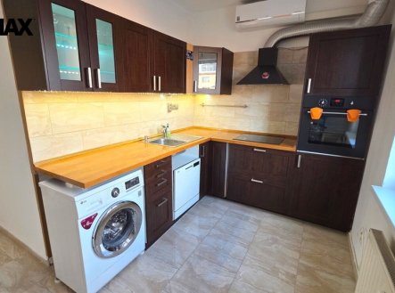 Prodej bytu, 2+1, 57 m²