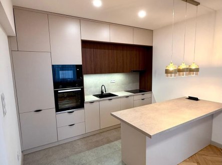 Pronájem bytu, 2+1, 61 m²