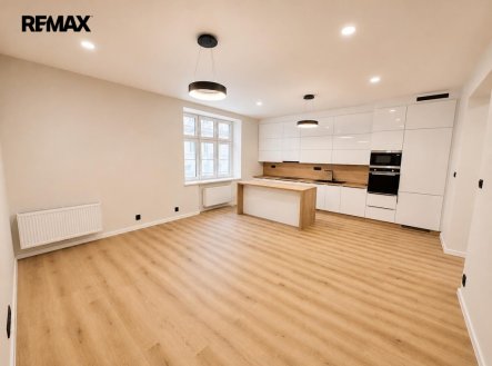 Prodej bytu, 3+kk, 104 m²