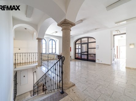 Prodej obchodní prostory, 519 m²