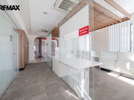 Prodej obchodní prostory, 519 m²
