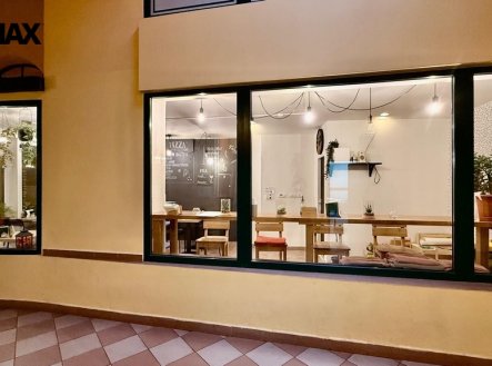 Pronájem restaurace, 26 m²