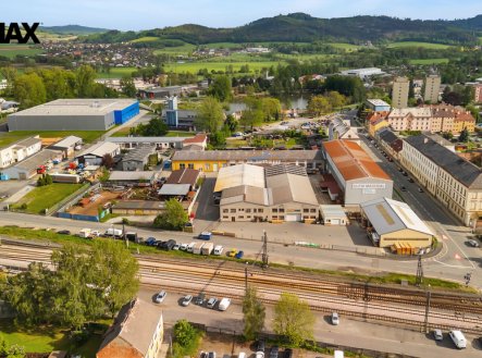 Pronájem skladu, 1 500 m²