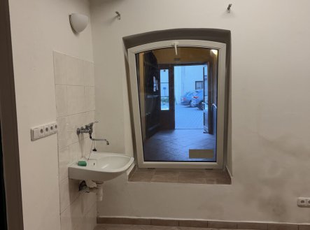 Pronájem obchodní prostory, 41 m²