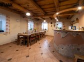 Prodej domu/vily, 850 m²