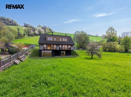 Prodej pozemku pro komerční výstavbu, 1 470 m²