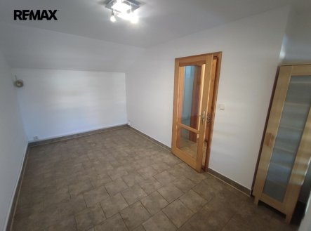 Pronájem bytu, 1+kk, 25 m²