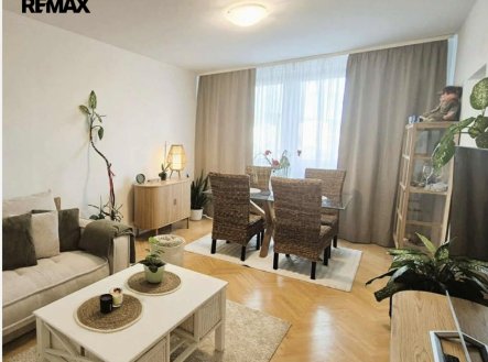 Pronájem bytu, 3+1, 74 m²