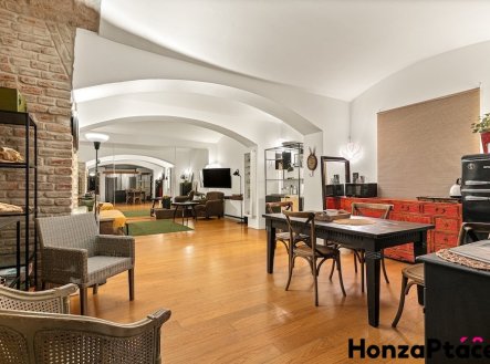 Prodej bytu, 1+kk, 66 m²