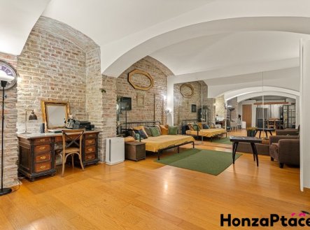 Prodej bytu, 1+kk, 66 m²