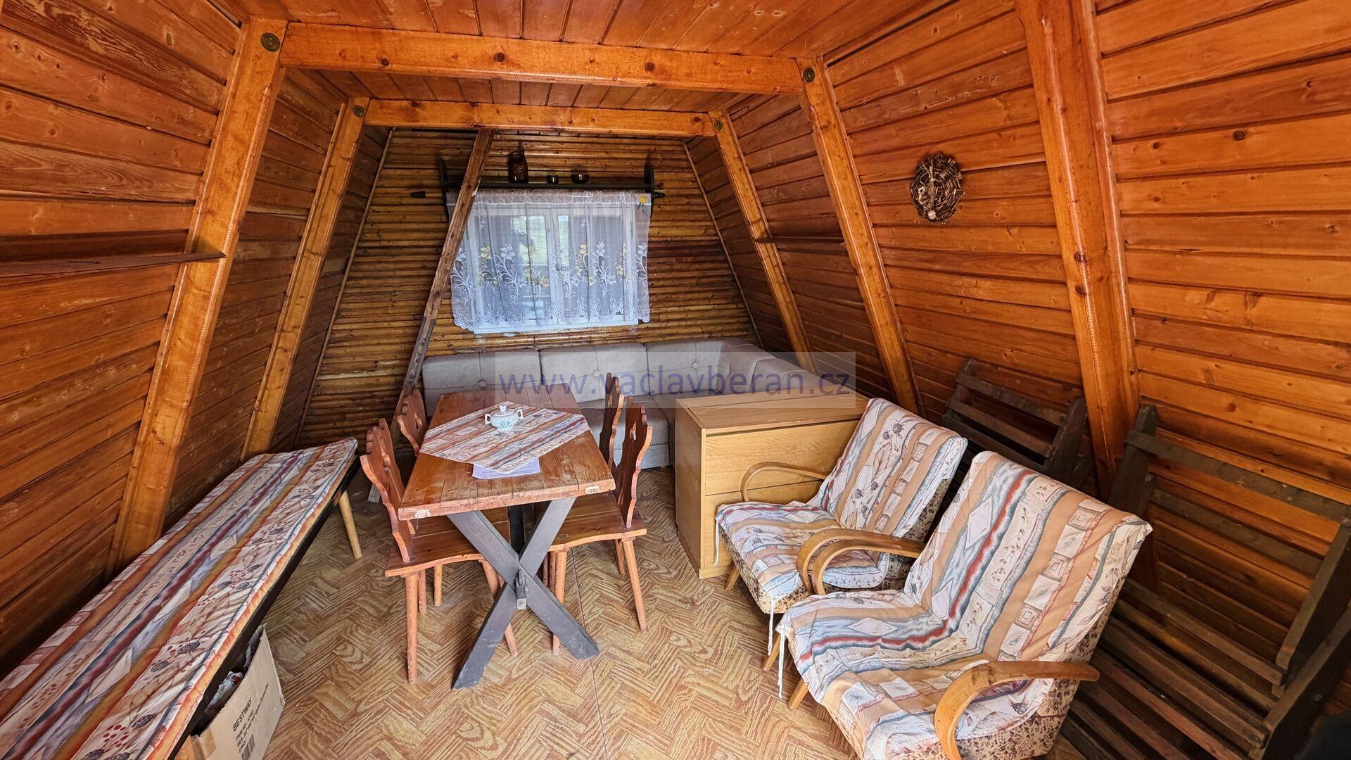 Chata, 1+1, 15m2, zahrada 428m2, Česká Třebová č, ev. 654