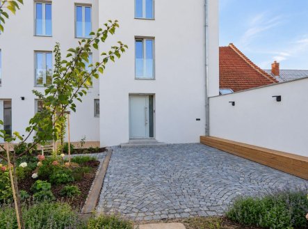 Pronájem bytu, 4+kk, 202 m²