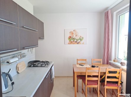 Pronájem bytu, 2+1, 60 m²