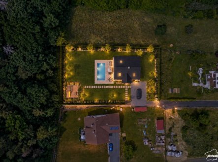vizualizace možné stavby_večer_prodej pozemek Hrusice | Prodej - pozemek pro bydlení, 2 000 m²