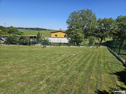 Prodej pozemku pro bydlení, 1 702 m²