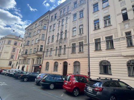 Pronájem bytu, 3+kk, 75 m²