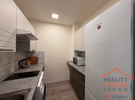 Pronájem bytu, 1+kk, 35 m²