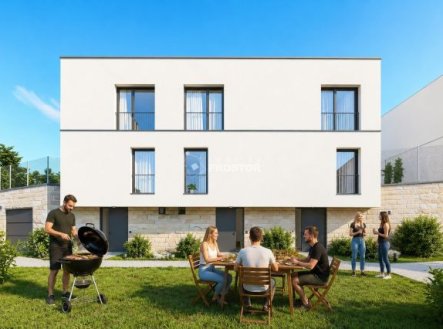 Prodej pozemku pro bydlení, 2 244 m²