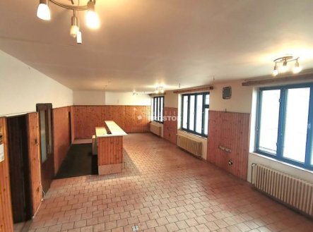 Prodej obchodní prostory, 130 m²