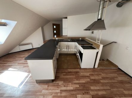 Pronájem bytu, 2+kk, 62 m²