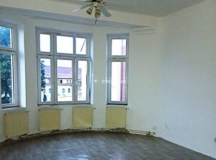 Pronájem bytu, 1+1, 56 m²