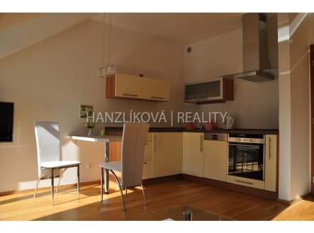 Pronájem bytu, 2+kk, 58 m² obrázek