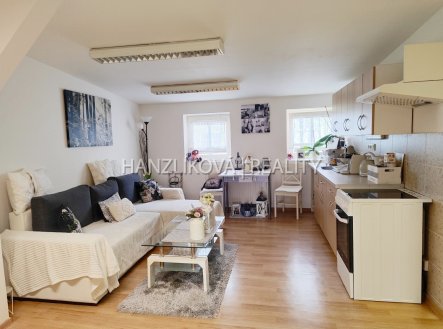 Pronájem bytu, 2+kk, 62 m² obrázek