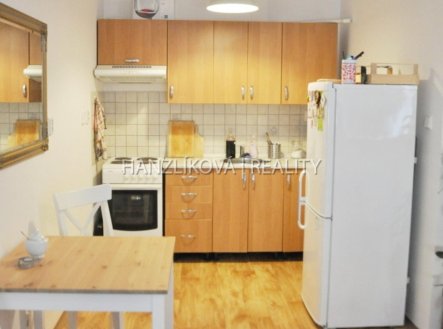 Pronájem bytu, 1+kk, 36 m²