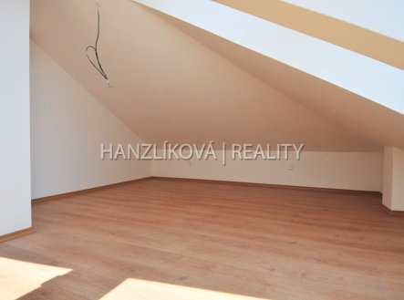 Pronájem bytu, 2+kk, 68 m²