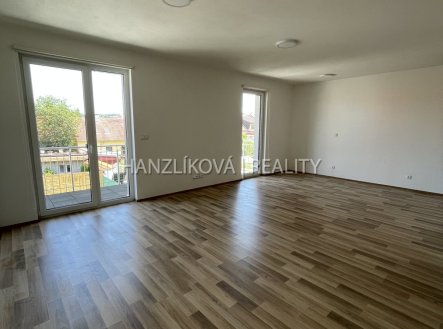 Pronájem bytu, 2+kk, 52 m²