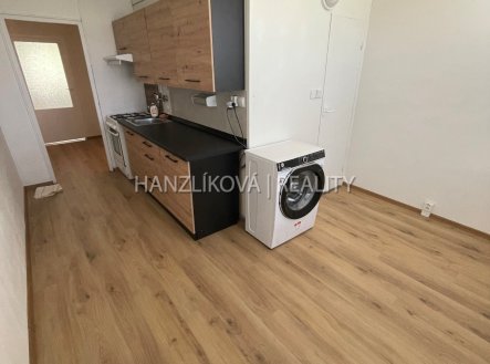 Pronájem bytu, 2+1, 50 m²