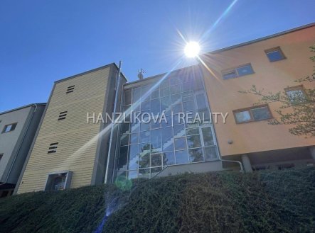 Pronájem bytu, 2+kk, 40 m²