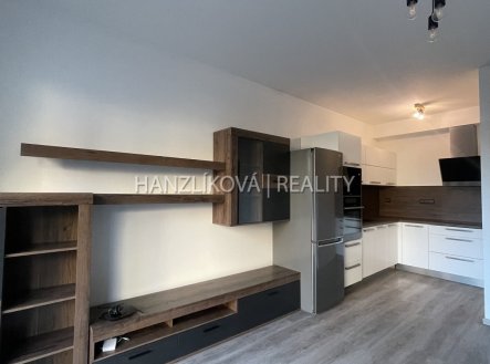 Pronájem bytu, 2+kk, 57 m²