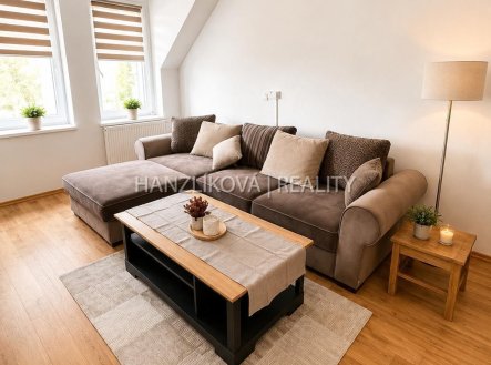 Pronájem bytu, 2+1, 60 m²