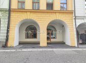 Pronájem obchodní prostory, 66 m²